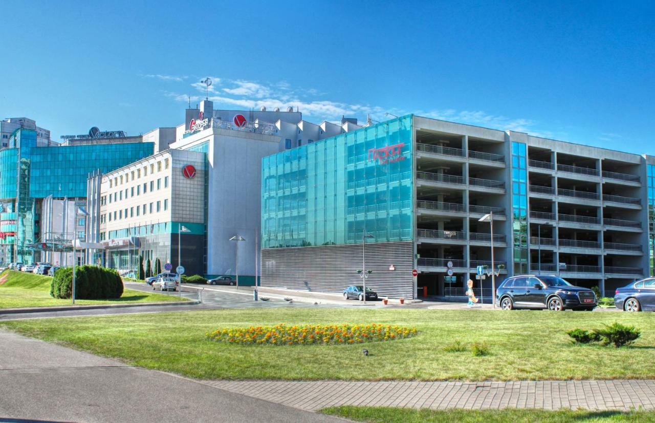 Victoria Hotel & Business Centre Minsk Buitenkant foto